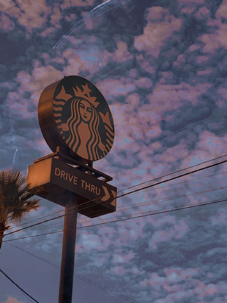thespookygirll's tweet photo. take her somewhere special https://t.co/a5zVjEjK8Z