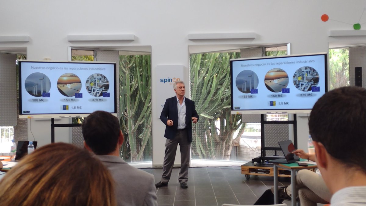 artemisrivero's tweet photo. Estamos en Demo Day de #SPINON by @ULPGC, donde se presentan 8 proyectos de spinoffs y startups para optar a los premios Modelos de Negocio. En este momento, ALTERNATIVE CIRCUITS, presentada por Aurelio Vega. Aplicación de IA a la fabricación y reparación de sistemas electrónicos https://t.co/TzK2C1lW1H