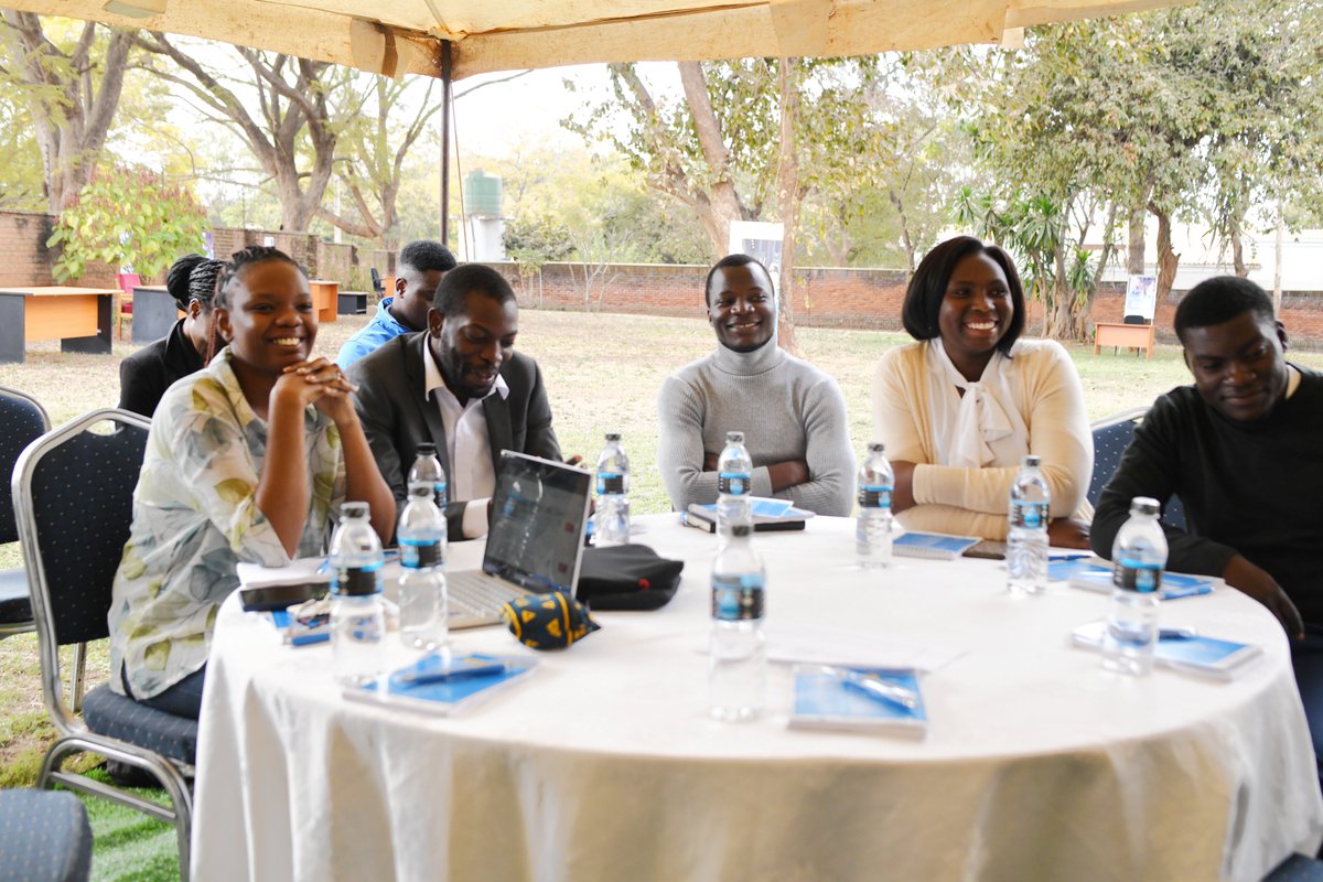 undpmalawi's tweet image. Congratulations to the 16 successful early-stage entrepreneurs joining @GrowMw Cohort 6! 🎉

Launched in 2019, Growth Accelerator Malawi in partnership with @giz_gmbh projects that this cohort has the potential impact to create 730 jobs in the next 12 months.