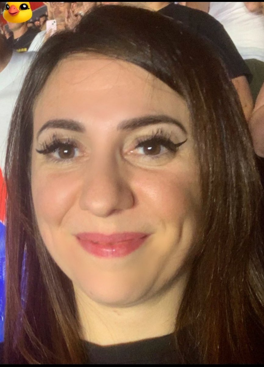 Nicolas_Issoire's tweet photo. Mais comment peut-on publier des photos aussi laides ? 😱
@IndecentLouisa
#deessedepacotille 
#deessequifaitpeur 
#findom https://t.co/LkizQPnAFM
