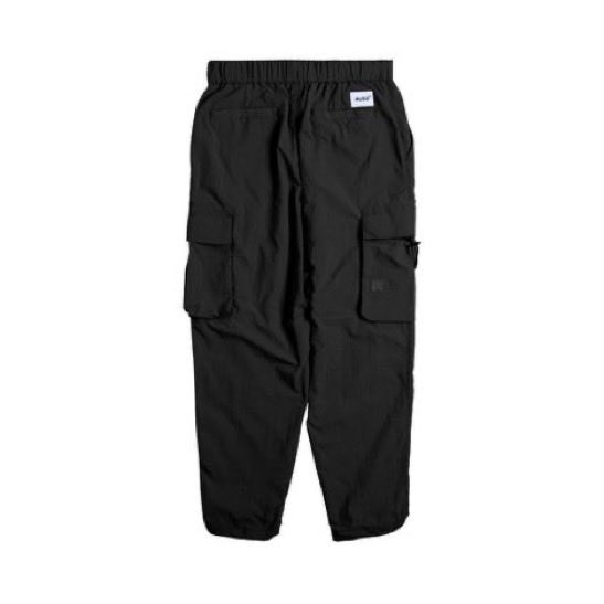russ pants cargo black series💫

shope.ee/6AHAENQHmz