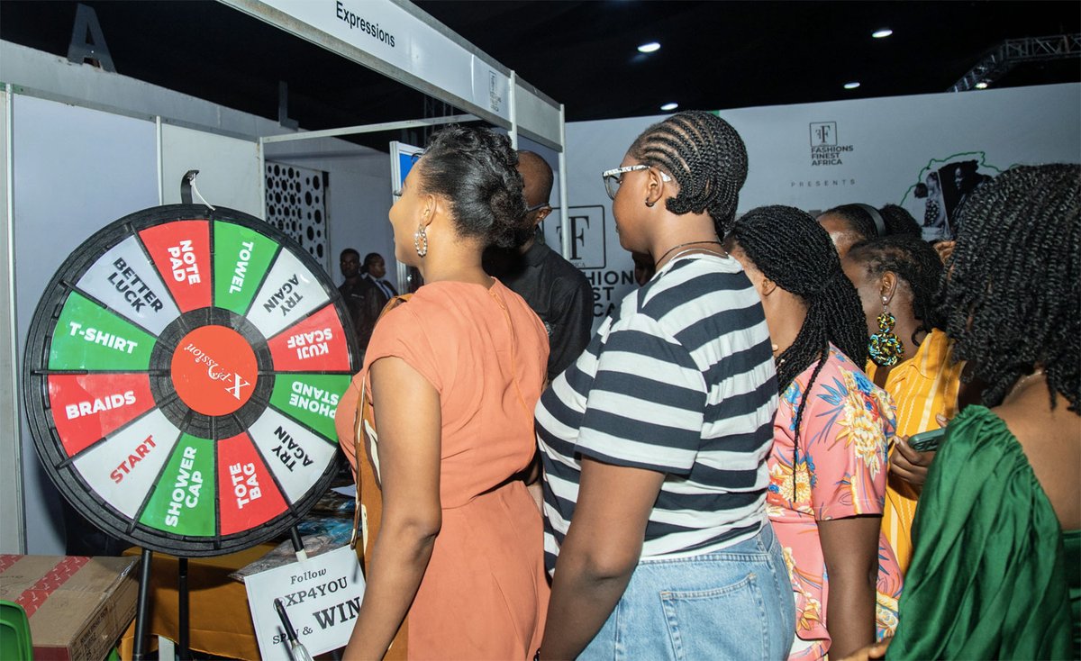 Attendees were lined up to spin the @xp4you Prize Wheel during Fashions Finest Africa. The event was held on June 3 and 4, 2023, in Lagos, Nigeria. prizewheel.com/blog/post/fash… #fashion #prizewheel #prizewheelspins #lagos
