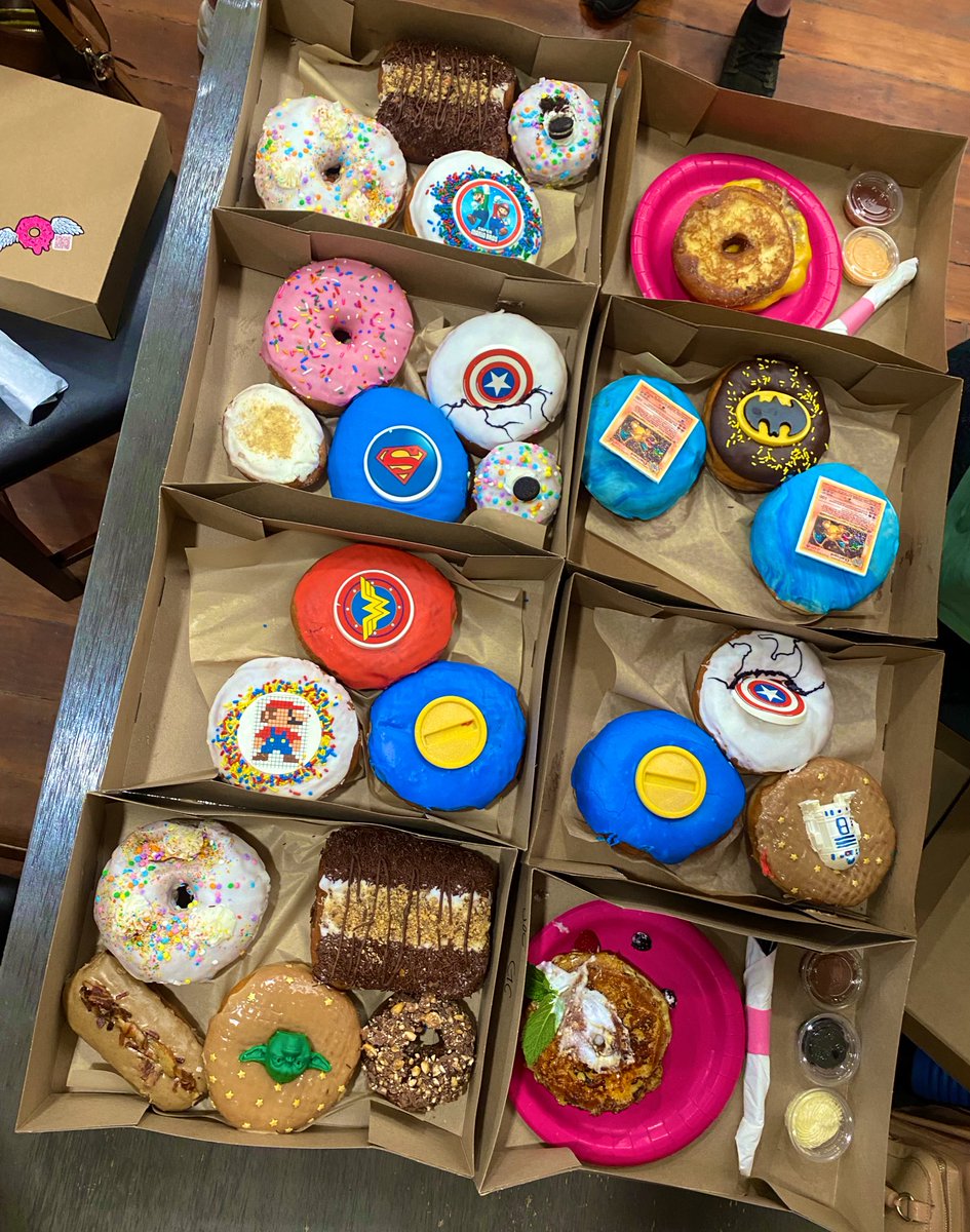 francescup's tweet photo. I think we should be good for the rest of the weekend π€ Thanks for the sugar rush, @donutbar @DonutbarSD
#SDCC2023 #SDCC #donutbarsd https://t.co/nm57K0yYTf