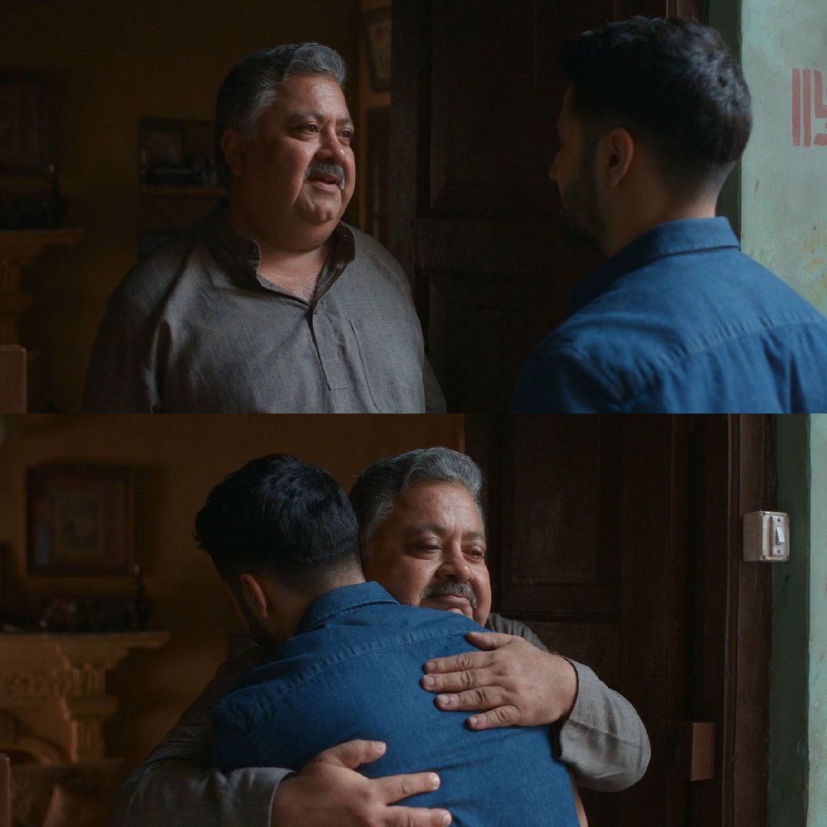 I don't know if director @niteshtiwari22 wanted to convey this but there are so many things in #Bawaal that come around full circle in a positive way
Scene 1 :
Pic 1 - Aa gaye Ajju bhaiyaa 
Pic 2 - Aa gaye Ajju bhaiyaa 
Same dailogue different emotions 😍 
@Varun_dvn #manojpahwa