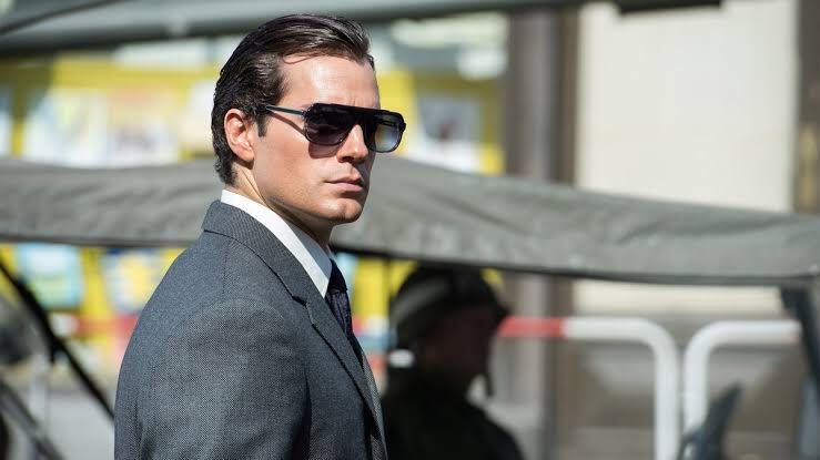 RT @Itssan17: Like this tweet if you want Henry Cavill to play James Bond https://t.co/wakZjgvppz