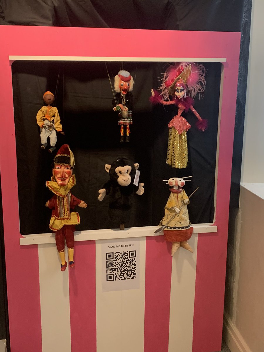 SamWebberCool's tweet image. Thrilled to have launched the ‘Snap &amp;amp; Beyond’ exhibition at @museumofnorwich - curated by a brilliant group of young people through @norwich_puppet

Up to view until Sep 15th - go see it (it’s really good!)