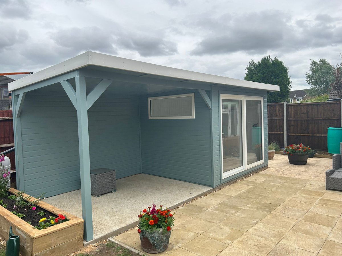 Shade, style, and savings: our garden rooms have it all! 😎🌞

#dalburycanopy #combinationrooms
#ukgardenbuildings #composite #gardenstudios
#gardenrooms #gardenbuildings #dinningrooms
#budgetfriendly #summerhouses #sheds
#beautifulcabins #claddingoptions
#gardentransformation
