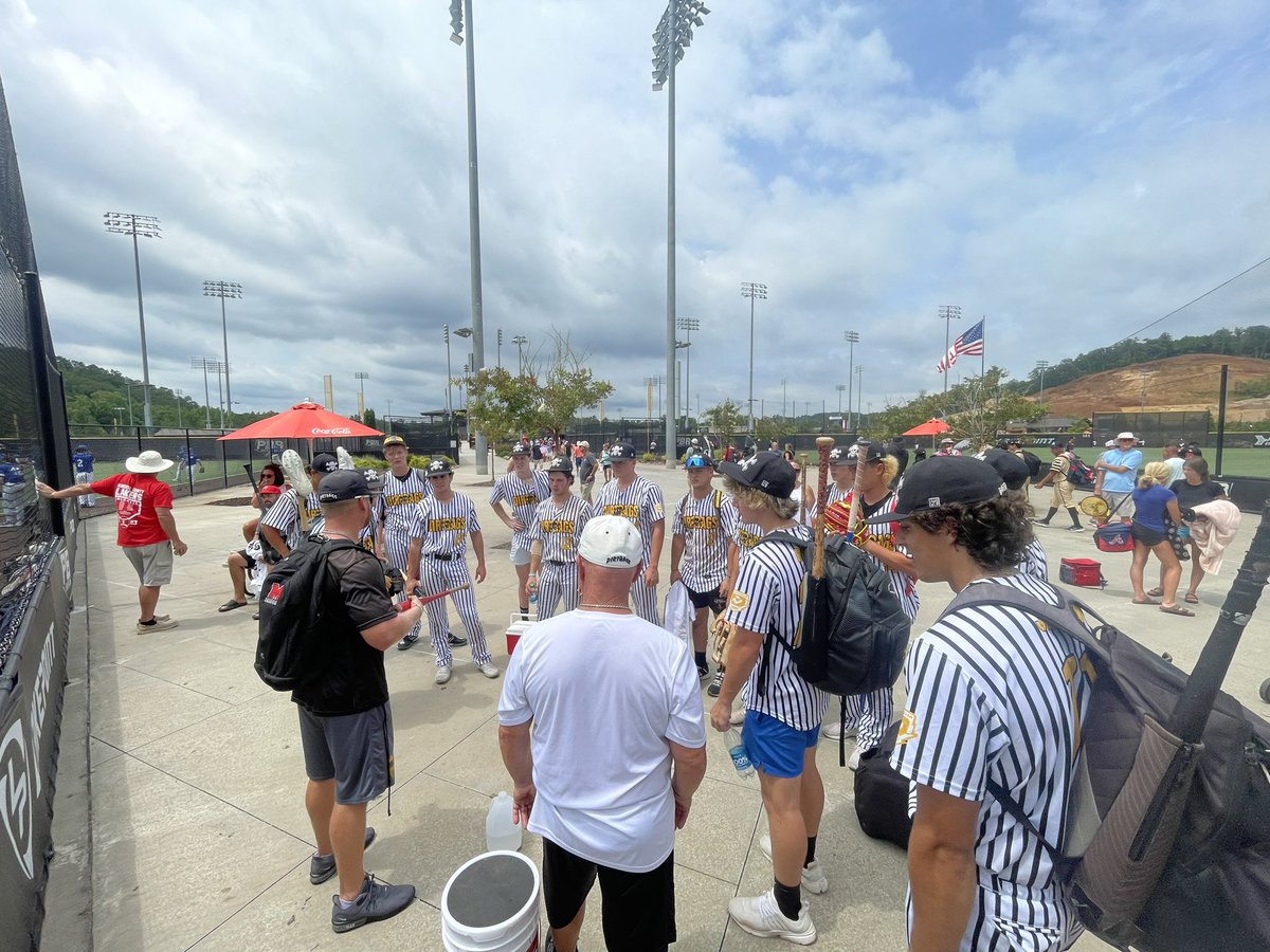 Kaleb Houchins (@coachhouchins3) on Twitter photo #DIRTBAGS Platinum moves to 2-1 at #17Nat23
Pitching has been lights out 🔥
Alex Van Pelt: 6 IP, 1 H, 1 ER, 9 K
Seth Sharpe: 3.2 IP, 0 H, 0 ER, 9 K
Lucas Brooks: 1.1 IP, 0 H, 0 ER, K
Kennen Lewis: 4 IP, 4 H, 2 ER, K
Kyle Cook: 1 IP, 0 H, 0 ER, 2 K
<a href="/J_WalkerBB/">JON WALKER</a> <a href="/ksallday19/">Jason Burton</a> #DIRTBAGS Platinum moves to 2-1 at #17Nat23
Pitching has been lights out 🔥
Alex Van Pelt: 6 IP, 1 H, 1 ER, 9 K
Seth Sharpe: 3.2 IP, 0 H, 0 ER, 9 K
Lucas Brooks: 1.1 IP, 0 H, 0 ER, K
Kennen Lewis: 4 IP, 4 H, 2 ER, K
Kyle Cook: 1 IP, 0 H, 0 ER, 2 K
<a href="/J_WalkerBB/">JON WALKER</a> <a href="/ksallday19/">Jason Burton</a>