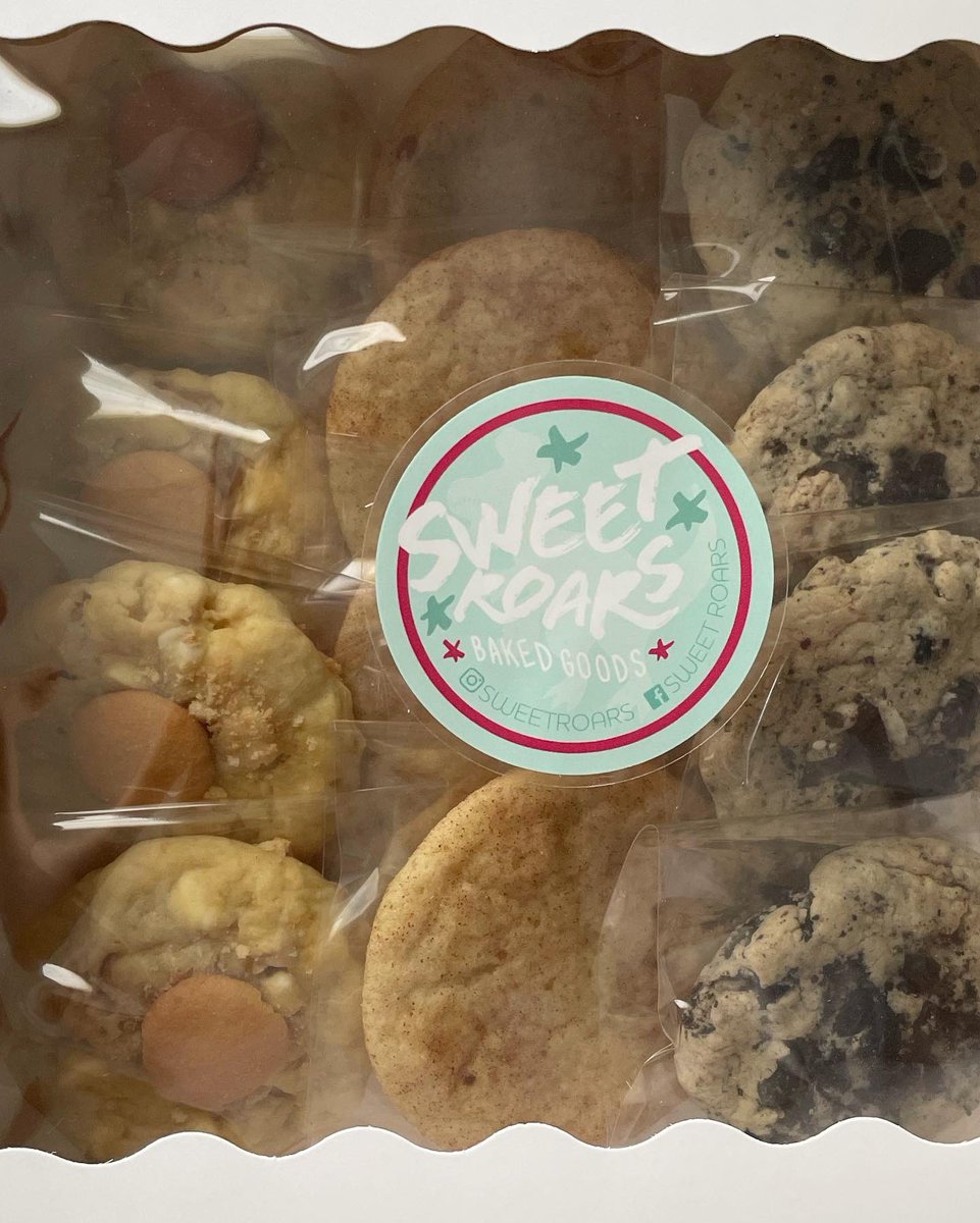 Variety boxes 📦 available today! 
-cookies & cream 
-banana pudding 
-snickerdoodle 
💲35/box 

📍 pick up in 77023 

#cookies #oreocookies #bananapuddingcookies #snickerdoodlecookies #houstontx #houstonbaker #houstonsmallbusiness #shoplocal #supportlocal