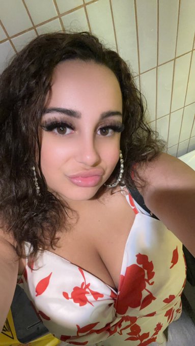 Hello x https://t.co/hNiv3f6T71<a href="/tag/onlyfansgirl"class="tags"><span>#onlyfansgirl</span></a><a href="/tag/onlyfansbabe"class="tags"><span>#onlyfansbabe</span></a>