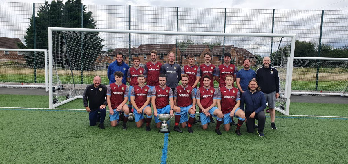 WISEONE_UK's tweet photo. Our sponsored team @OldXavs1892 with the George Mahon trophy as they start pre season. @LCPL2012 https://t.co/1LaJaeVV20
