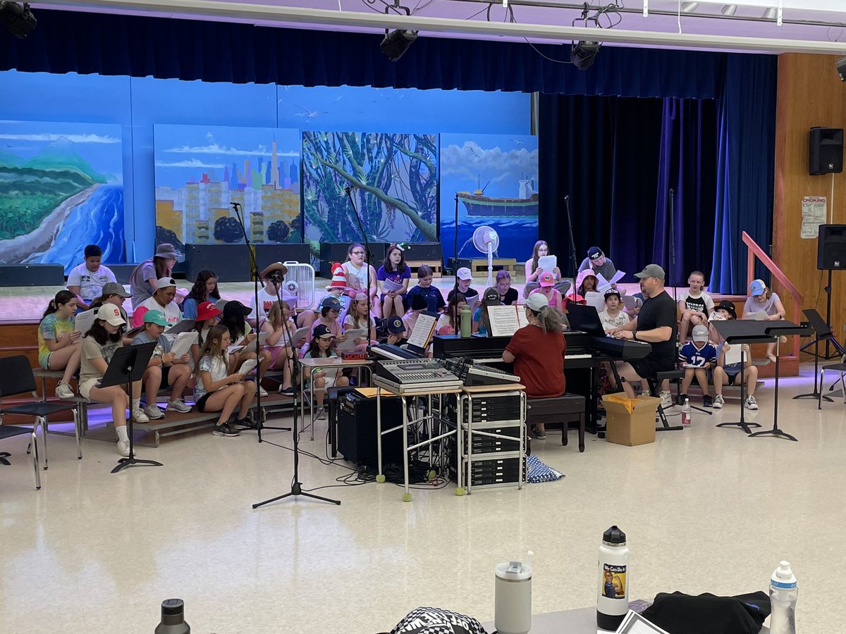 Learning “Oh the Things You Can Think” from Seussical The Musical with Mrs. Knowlton and Mr. Schuessler!  Thanks for the picture, Madame Molina! <a href="/ChristyRuthie/">Christy R Knowlton</a> <a href="/dschuessler3/">Don Schuessler</a> <a href="/WestGeneseeCSD/">West Genesee Schools</a> <a href="/WGFineArts/">West Genesee Fine Arts</a>