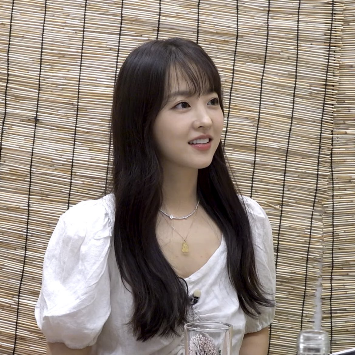 หน้าเด็กตลอดกาลเหมือนเพิ่งจะยี่สิบอะ