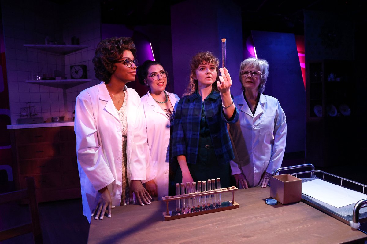 “#PREDICTOR Fortells a Hit at Capital Stage!”-BroadwayWorld. Last chance to catch this hit show by Jennifer Blackmer! Closes Sun. (7/23)! TICKETS: capstage.org. 📸:Charr Crail. #capstage #sactheatre #sactown #midtownsac #exploremidtown #visitsacramento #sac365