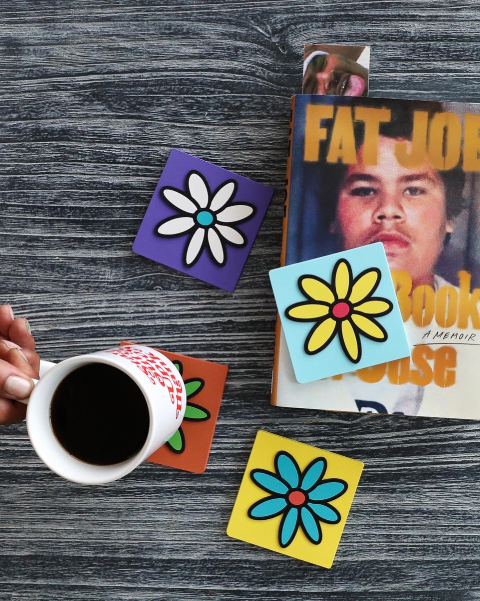 PericoLimited's tweet image. Now available on PericoLimited.com

Our De La Soul inspired coaster set is now up online OR swing by @TheBronxBrewery at 6pm &amp;amp; get it today! 

Free S&amp;amp;H using promocode: “FGFG” at checkout • #PLTD #FeelGoodFriday 🎱🗽🔌