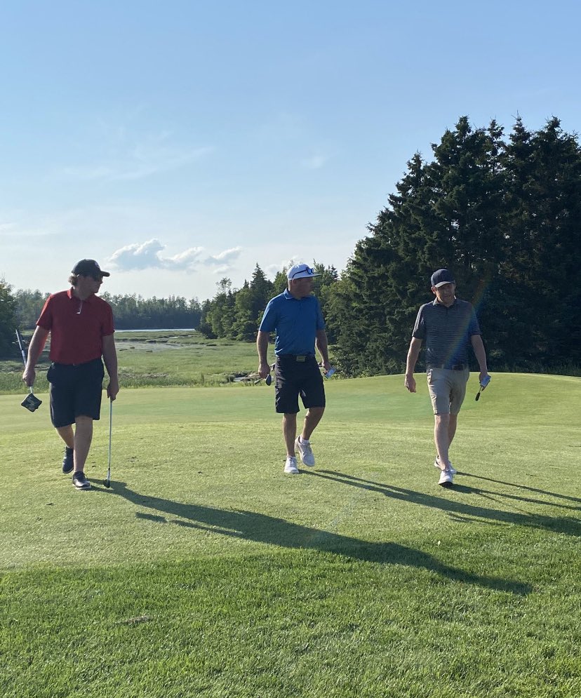 Kris Currie tweet media