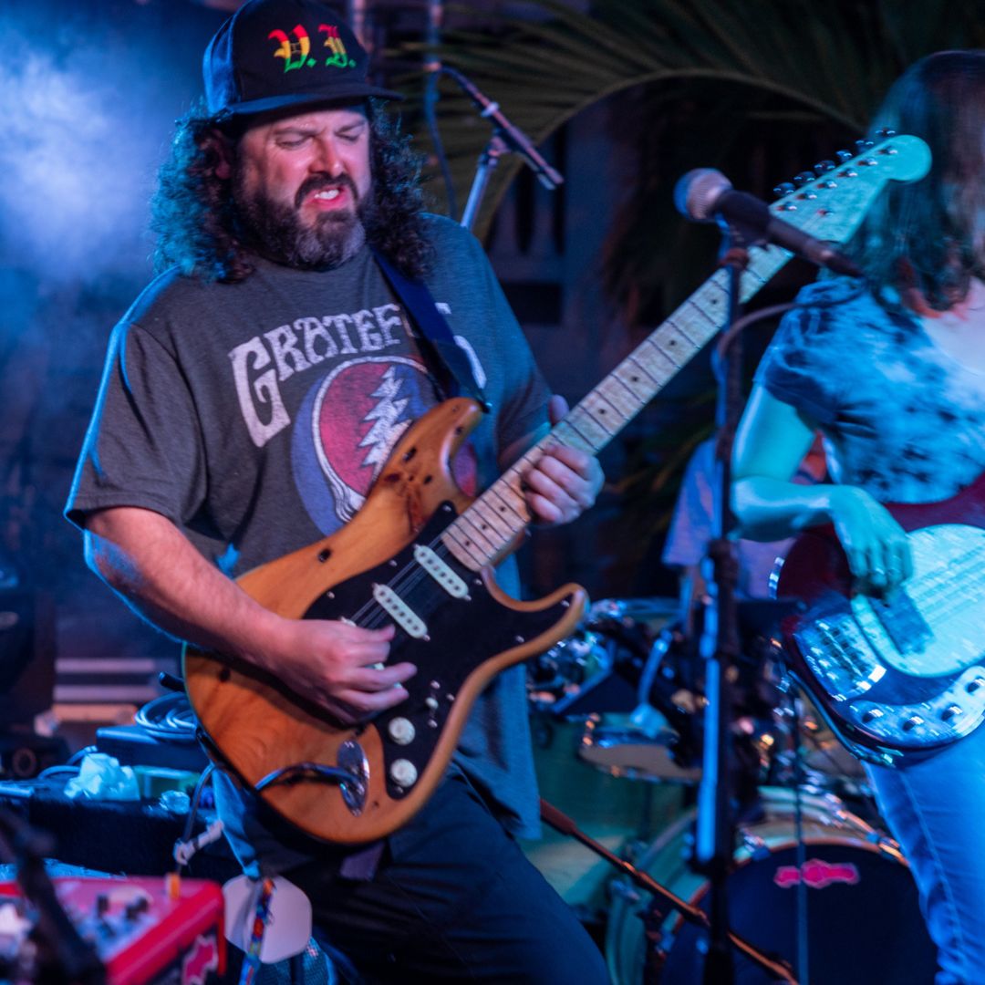 ShakedownFest_'s tweet photo. Get ready to rock the jungle with the incredible @MarkJosephMusic from @Thebigwu  at Jungle Shakedown🎶

Known for his soulful riffs and infectious energy, Mark is set to deliver an electrifying performance amidst the Costa Rican jungle. 🌟🏝️
#JamBands #LiveForLiveMusic https://t.co/qkAvreFNYi