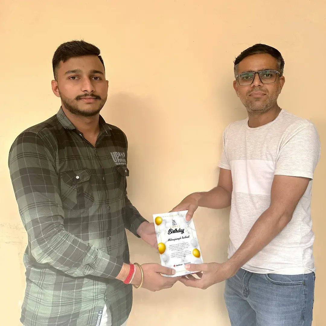 Wishing you @~Rathod Mitrajsinh  a Happy Birthday and a bug-free year ahead! ✨

Keep Coding and keep Rocking! 🎈🎊🎇

#multiicon

 #happybirthday #birthday #love #happy #cake #party #birthdaycake #instagood #instagram #family #like #photography #birthdayboy
