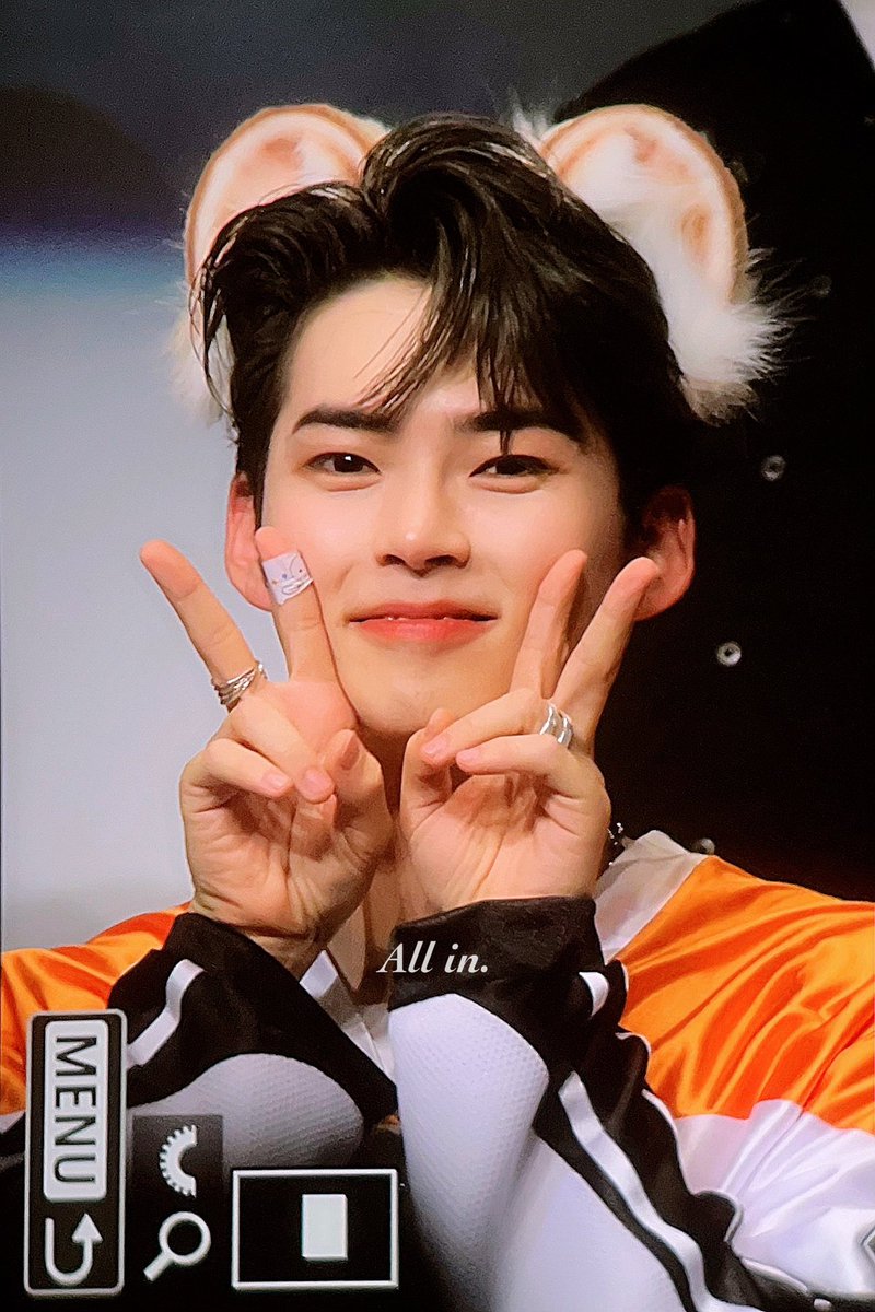 230721 우리집 예쁜이 #ZEROBASEONE #제로베이스원 #ZB1 #성한빈 #SUNGHANBIN