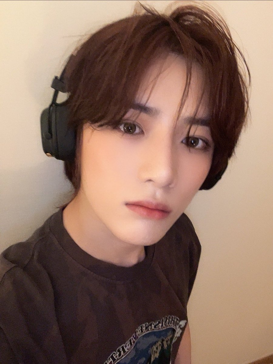 헤드셋 범규. 하