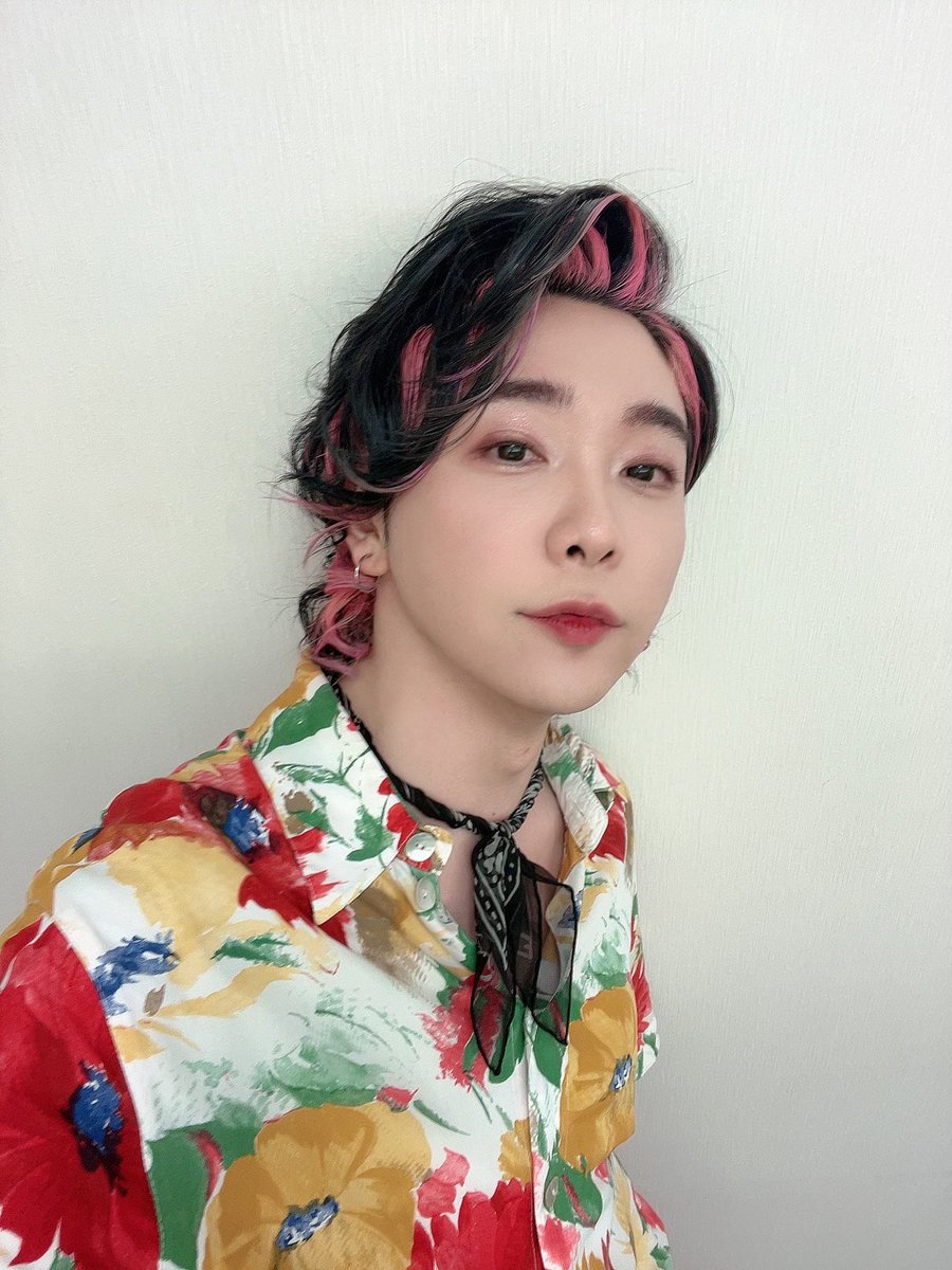 MotokiOhmoriMGA's tweet photo. Mステありがとうございました💛

#Mステ
#MrsGREENAPPLE https://t.co/WzL6Gvd0Cb