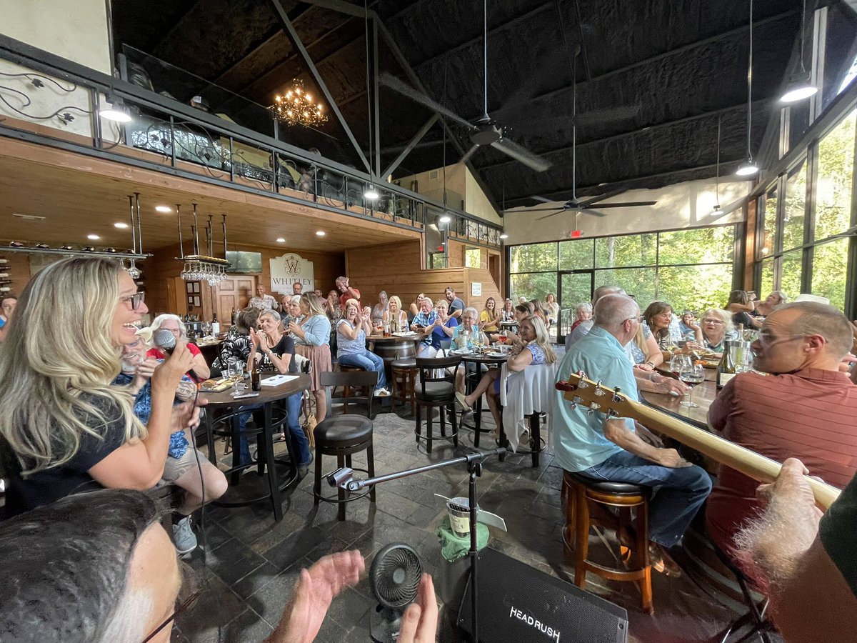 astrojoe888's tweet photo. 🎶 Unforgettable debut night at Whitley Vineyards new location! 🍷🎉 Packed house, phenomenal musicians, and the best turnout ever! 🎊 Cheers to the perfect blend of wine, music, and amazing people! 🥂 #WhitleyVineyards #DebutNight #MusicAndWine https://t.co/41HLzhHIyl
