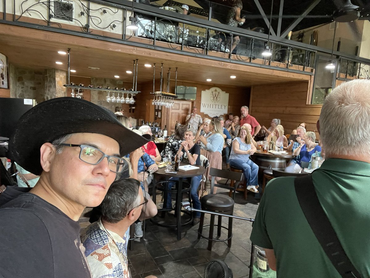 astrojoe888's tweet photo. 🎶 Unforgettable debut night at Whitley Vineyards new location! 🍷🎉 Packed house, phenomenal musicians, and the best turnout ever! 🎊 Cheers to the perfect blend of wine, music, and amazing people! 🥂 #WhitleyVineyards #DebutNight #MusicAndWine https://t.co/41HLzhHIyl