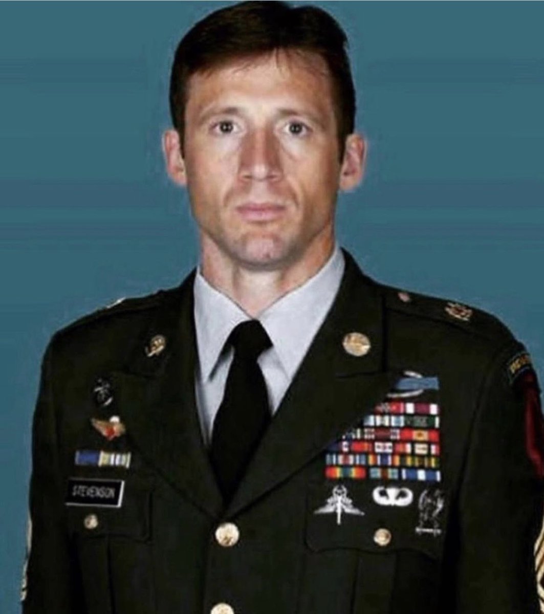 op_hawkeye's tweet image. 7.21.2011 ~ MSG Benjamin Stevenson 🇺🇸

#OpHawkeyeRemembers #BenjaminStevenson #5thSFG #USASOC #sfodd #BronzeStars (5) #PurpleHeart #DeOppressoLiber #oppressorsbeware #Operation_Hawkeye

📜 greenberetfoundation.org/memorial/benja…
📰 cnn.com/2011/US/07/26/…
📰 google.com/amp/s/www.time…