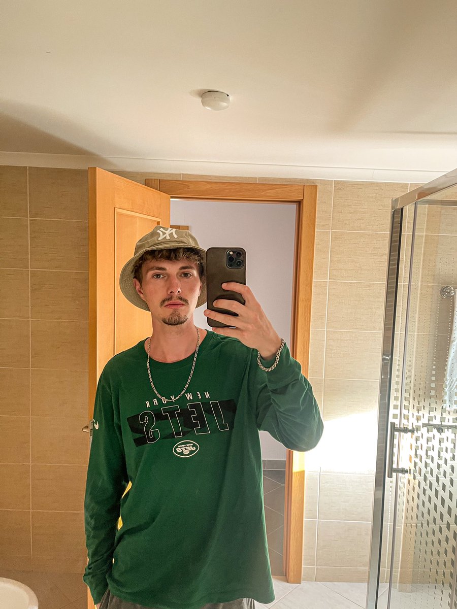 fuckytwo's tweet image. 