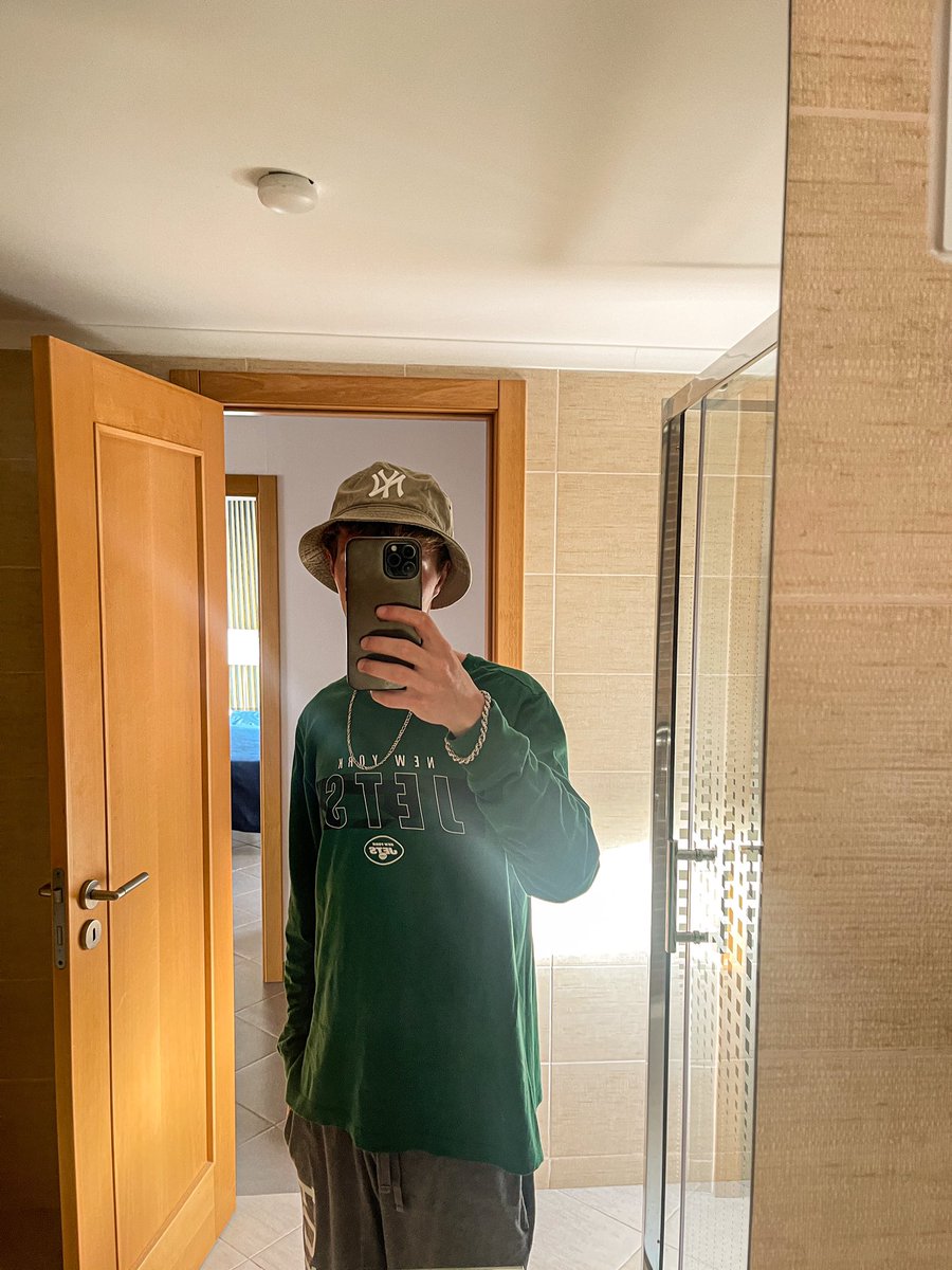 fuckytwo's tweet image. 