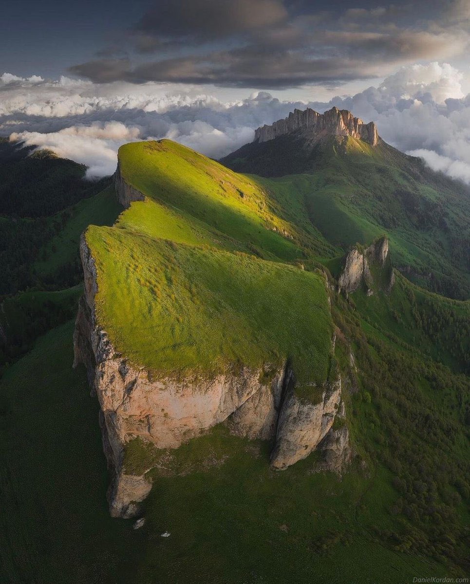 circassianroots's tweet photo. Abdzakh lands

📍Tkhatch, Adygea https://t.co/i7i1M9bTX8