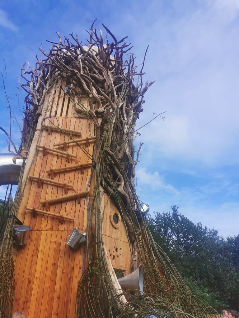 Attended the opening of the new play area in <a href="/edenproject/">Eden Project</a> with <a href="/skentelbery/">Julie Skentelbery</a> it was brilliant, my ND 7 year old had an amazing time! #cornwall #eden #edenproject