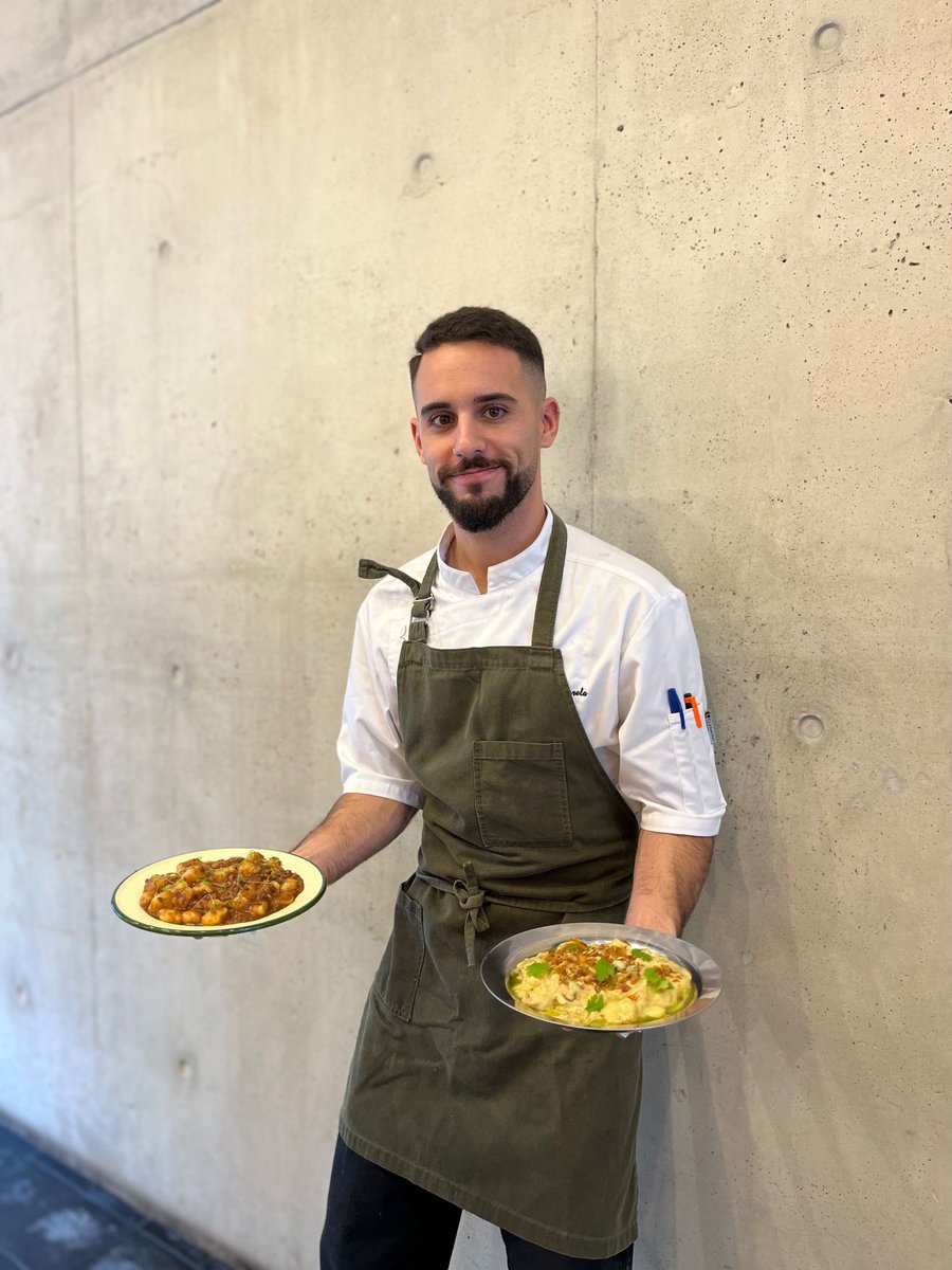 Noches de Autor 
Edición 2023

👉🏼 Miércoles 26 de julio 

CHEF Agustín Varela, jefe de cocina del moderno Oriundo. 

📍Restaurante Plantado, del <a href="/hyattcentricmvd/">Hyatt Centric MVD</a> 
 
$ 2.950 por personas
Lugares limitados

Tickets catadores.net/producto/noche…