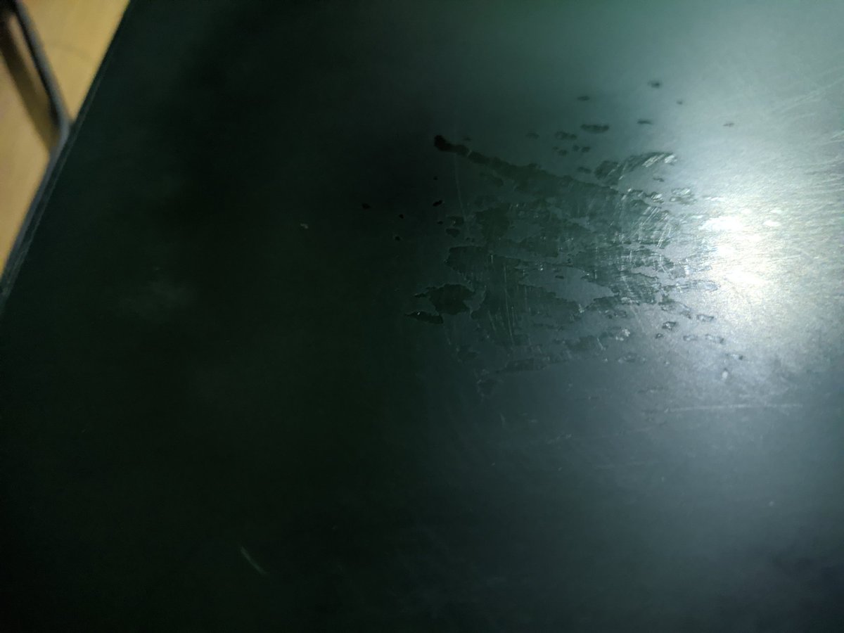 rdstudios__'s tweet photo. Dear Veikk,
I buy veikk graphic tablet model:- VK640 on 9th September 2022.
In less then one year the tablet base colour cote is removing slowly and slowly you can see on photo. Please Veikk help what can I do. @veikktablet 
#veikk #veikktablet #graphictablet https://t.co/jolgzaBRg1