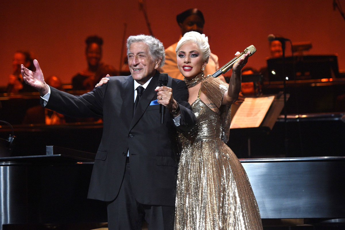 HausBoris's tweet photo. RIP Tony Bennet 🕯️ I hope you’re with Amy singing your heart out 🤍 https://t.co/dEO4B2qJ0P