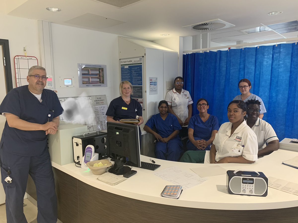We always start the day with our MDT team huddle- one of the questions we ask is “what are the weaning and rehab plans” Rehab takes the whole team effort and having open communication helps us make the most of the time we have available 😊 #ICURehabDay23 #mdt @ICUsteps