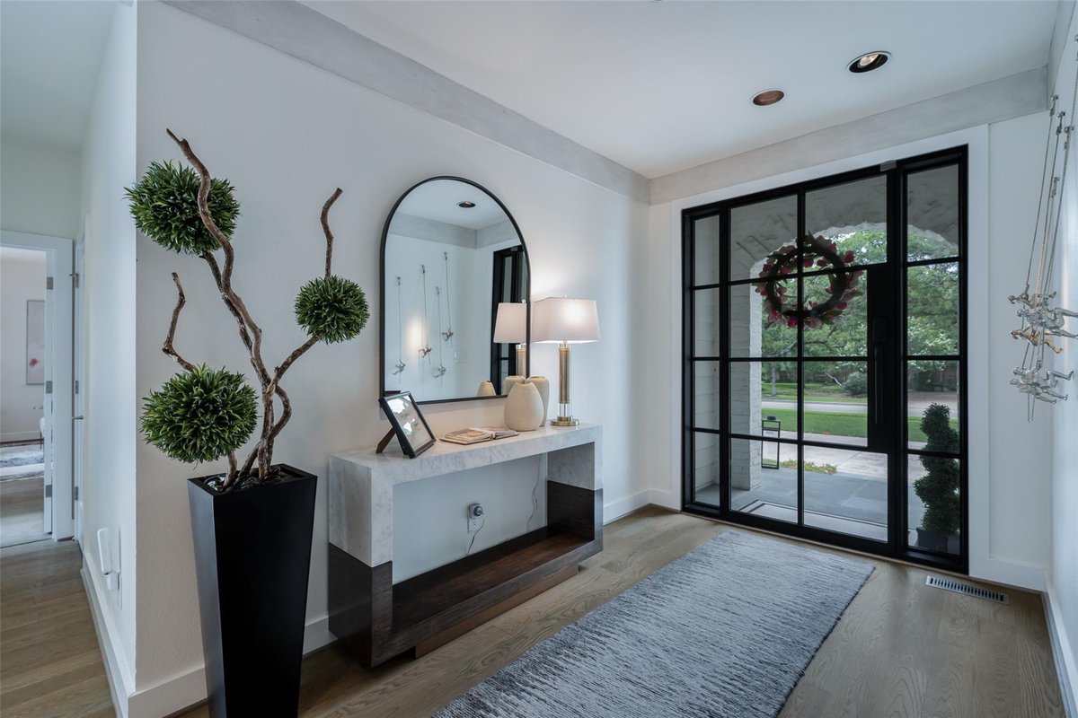 benwegmann's tweet photo. My newest listing in University Park, TX is now live! 🤌 https://t.co/pcp4OwQAfP