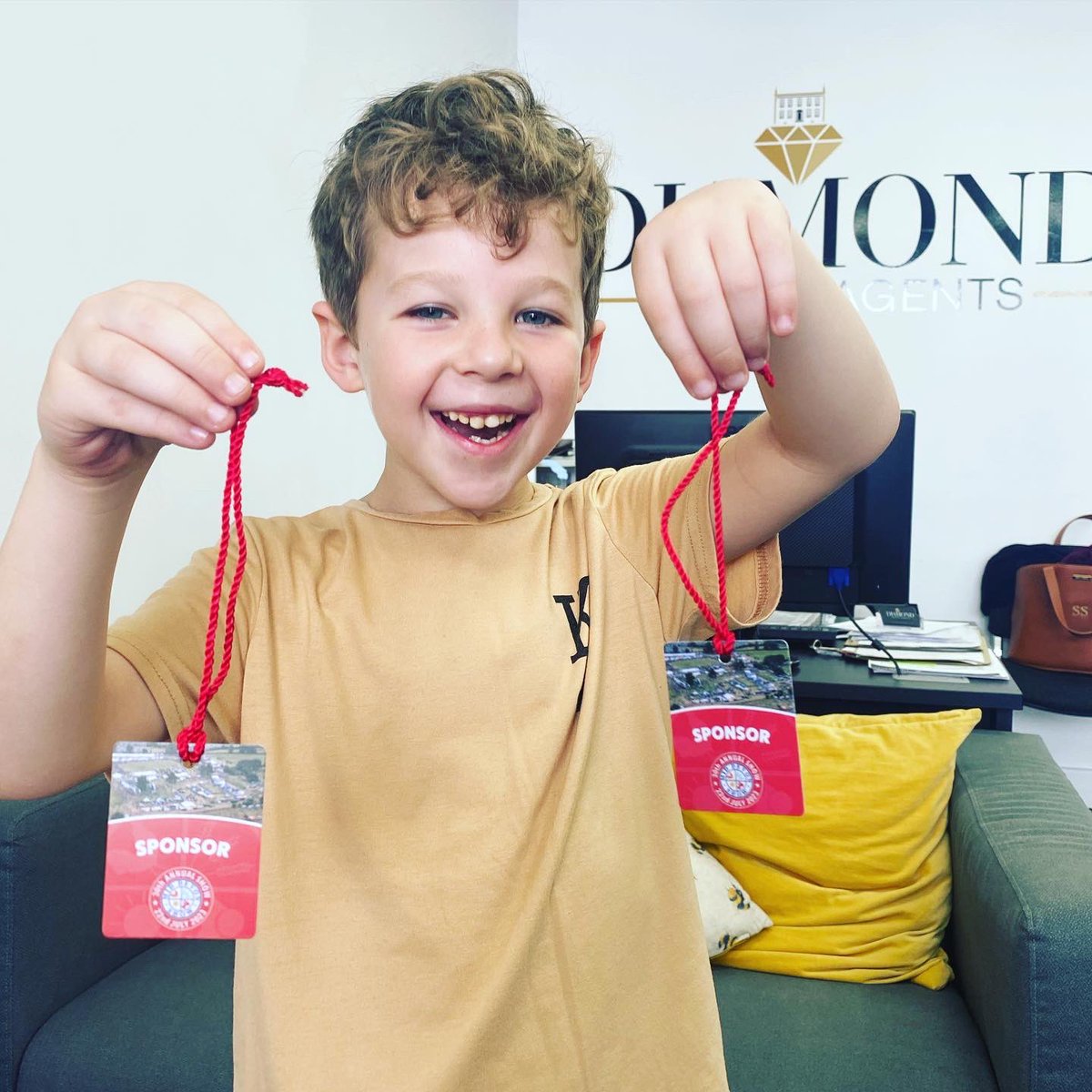 Diamond Estate Agents tweet media