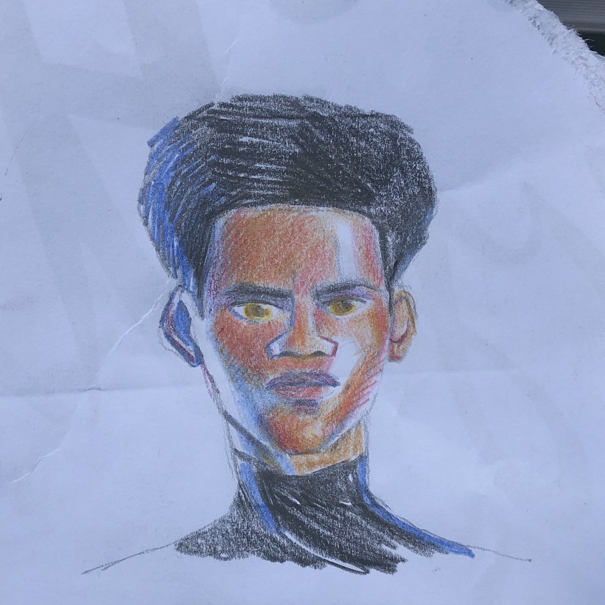 Funfact : dessiné sur un sac galerie lafayette