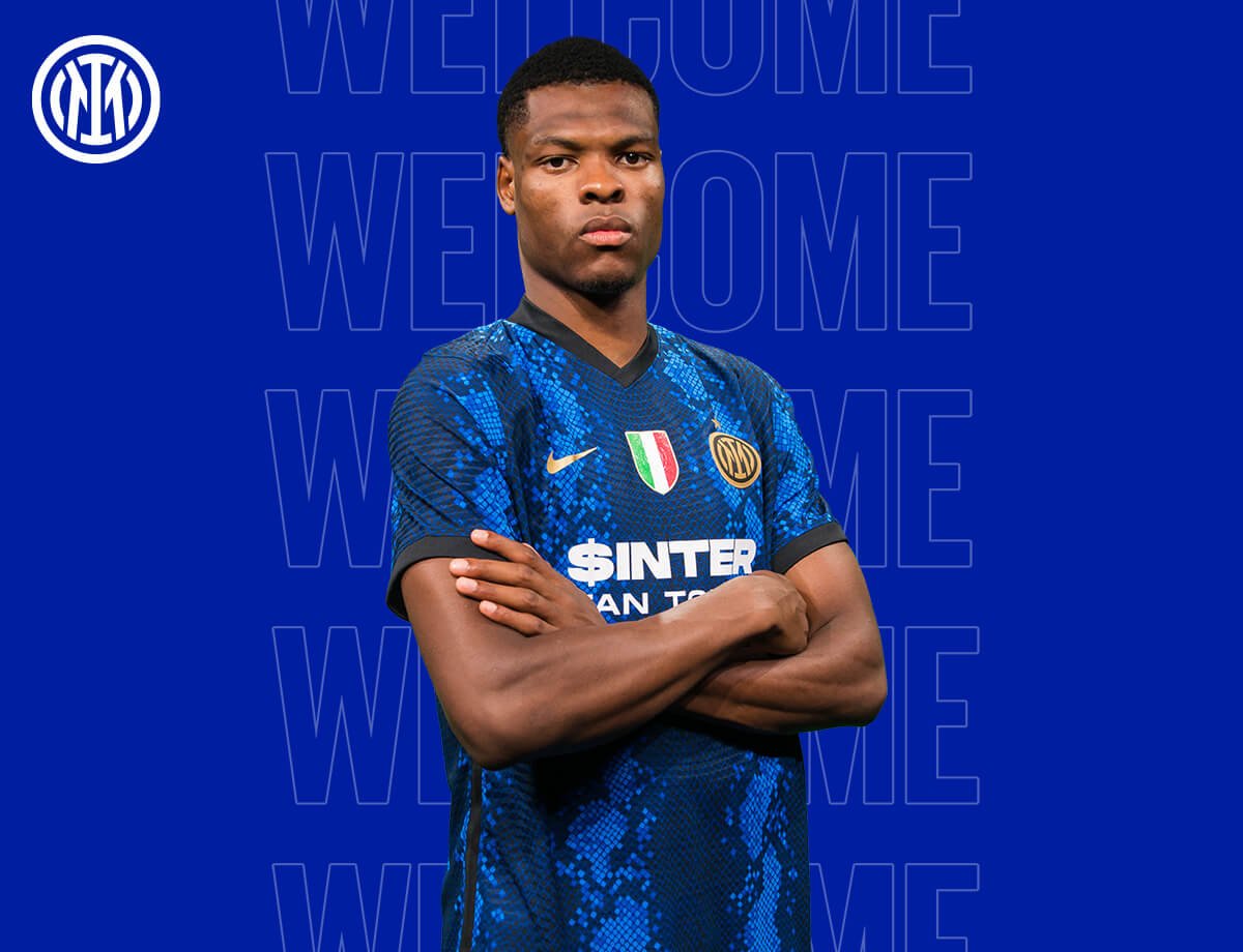 Tijjani Reijnders and Denzel Dumfries were both working in a local supermarket as teens (Aldi and Albert Heijn). Now they play for the two big clubs of Milan, who faced each other in the semi final of the UCL.

It's all about the right mentality.