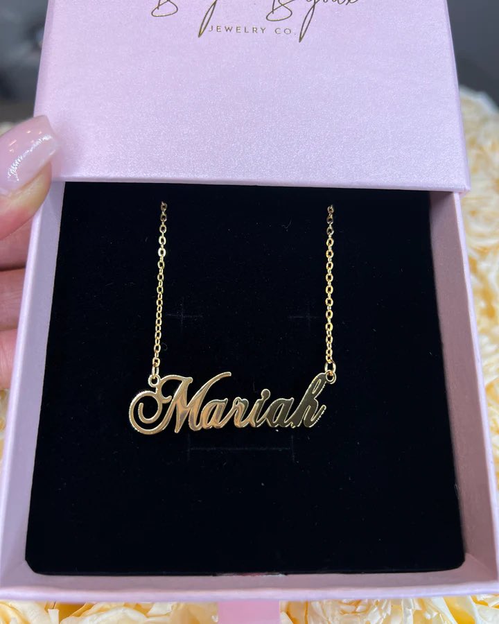 Raychelle_Obama's tweet photo. 💕40% Off All Nameplates &amp; Earrings Until Midnight! | No Code Needed💕
https://t.co/e1Z0AY1Vhi https://t.co/2IQcl89Gxo
