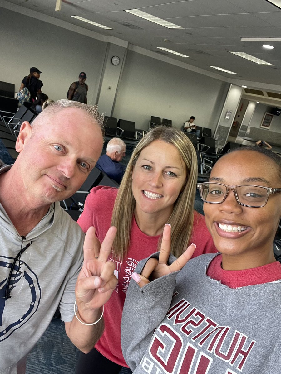 Hey recruits! We will miss watching you, this weekend. Good luck!!!! 🤩✌🏼

Next stop ➡️ Santo Domingo, DR 📍