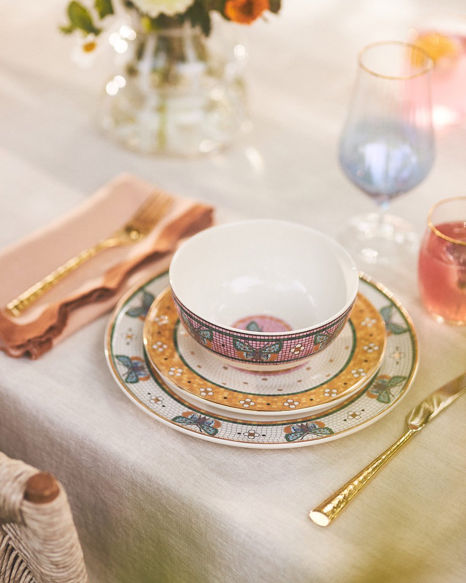 Anthropologie's tweet photo. Even after all these years, our top-rated Bistro Tile collection still gives us 🦋🦋🦋

Shop here: https://t.co/2KwY2MLwA8 https://t.co/X28lnQZfGk