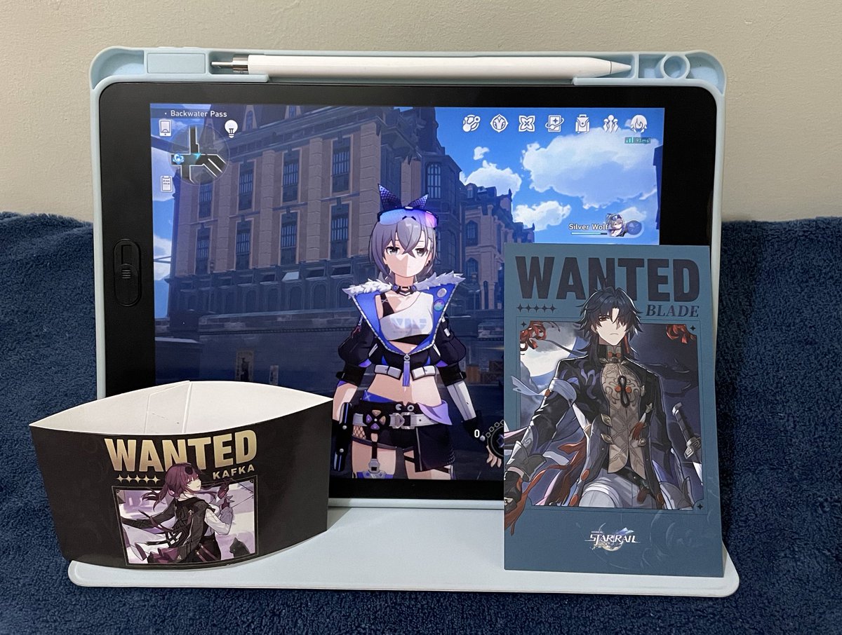 coconutpandan's tweet photo. Stellaron Hunters!

My Silver Wolf with some of the freebies that came with my #CosmicRefreshmentSupply 💜

#HonkaiStarRail https://t.co/cnWLC89UeN