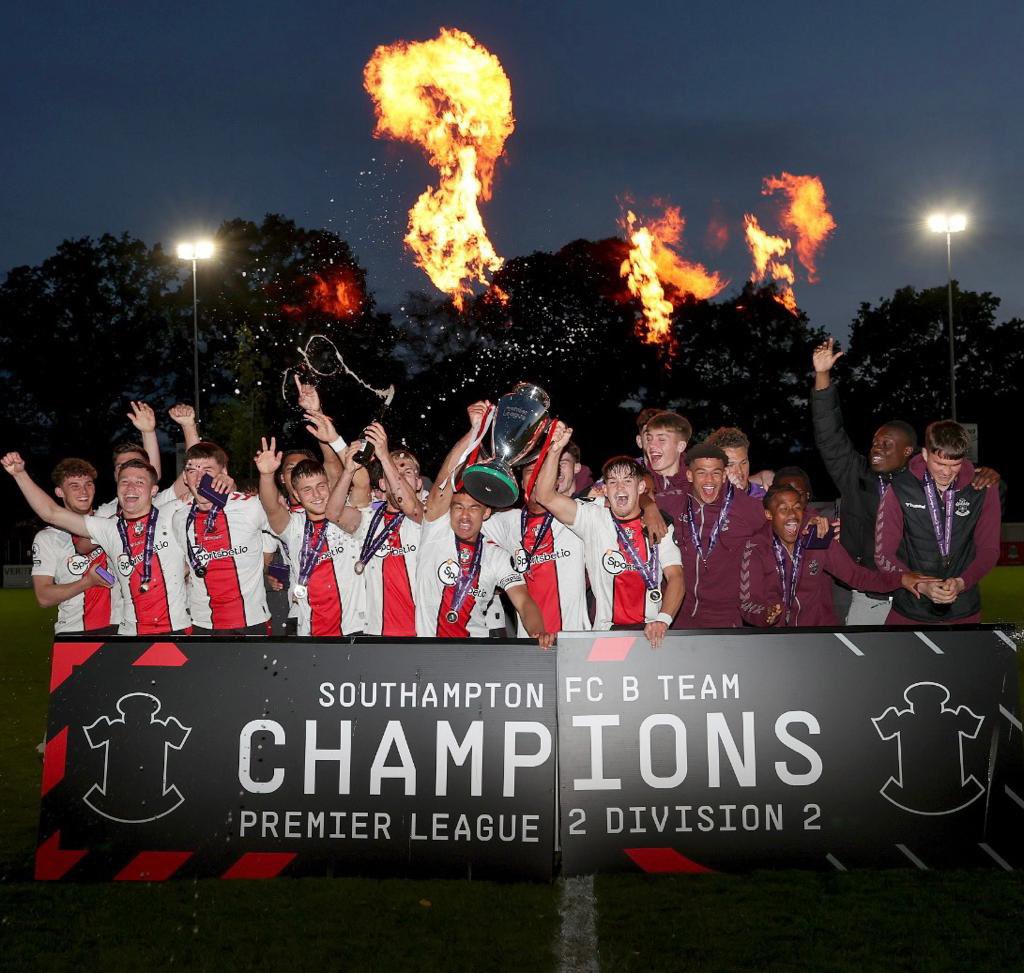 Adam Kana-ah tweet media