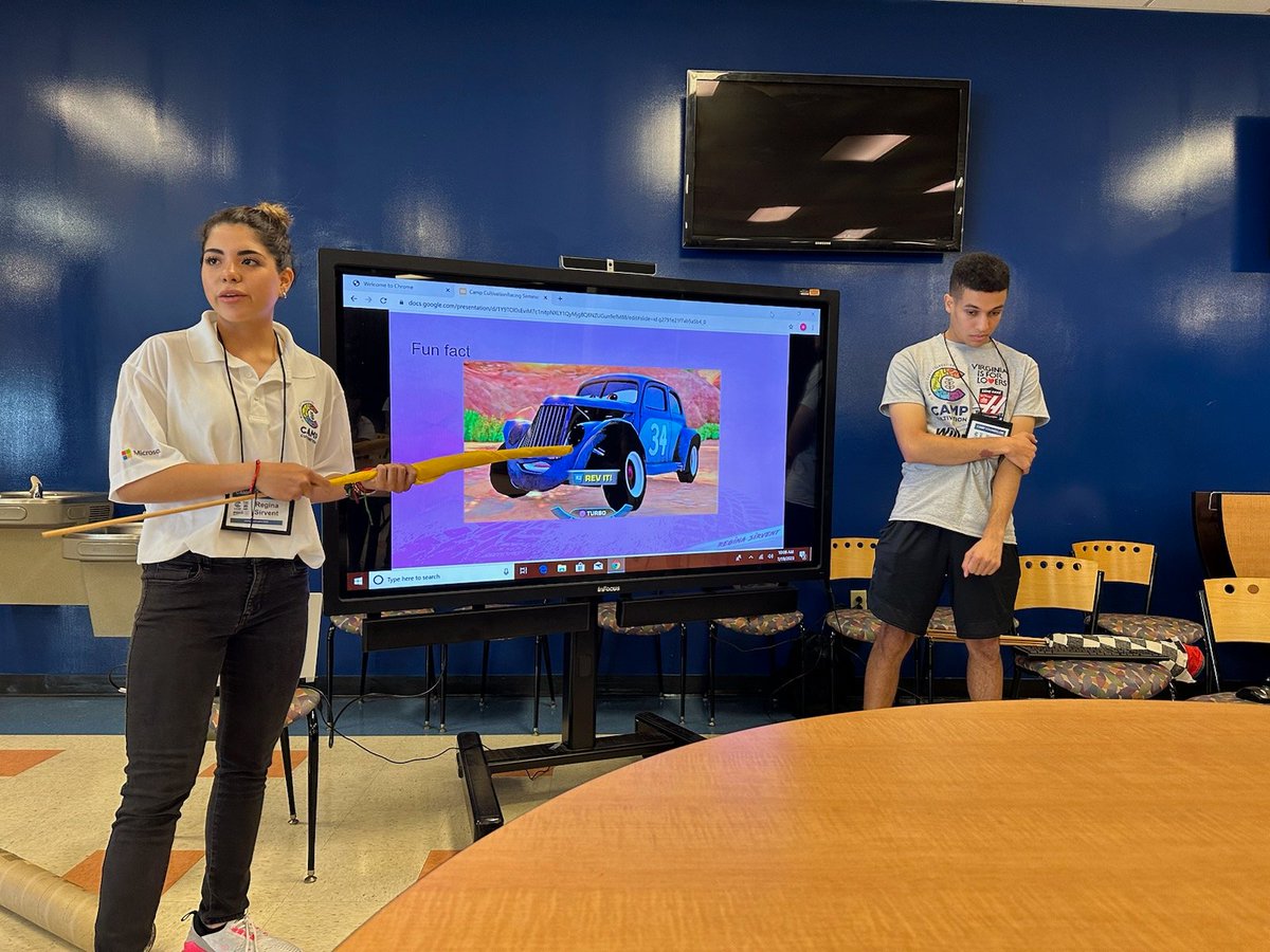 WendellScott_34's tweet photo. Let's hear it for Camp Cultivation!
Young minds were fully engaged in activities like simulations, augmented reality experiences, virtual reality challenges, workshops, and informative labs.
#campcultivation #wendellscottfoundation #racesimulation #Nascar75 #STEMeducation https://t.co/M9g4VYPGnk