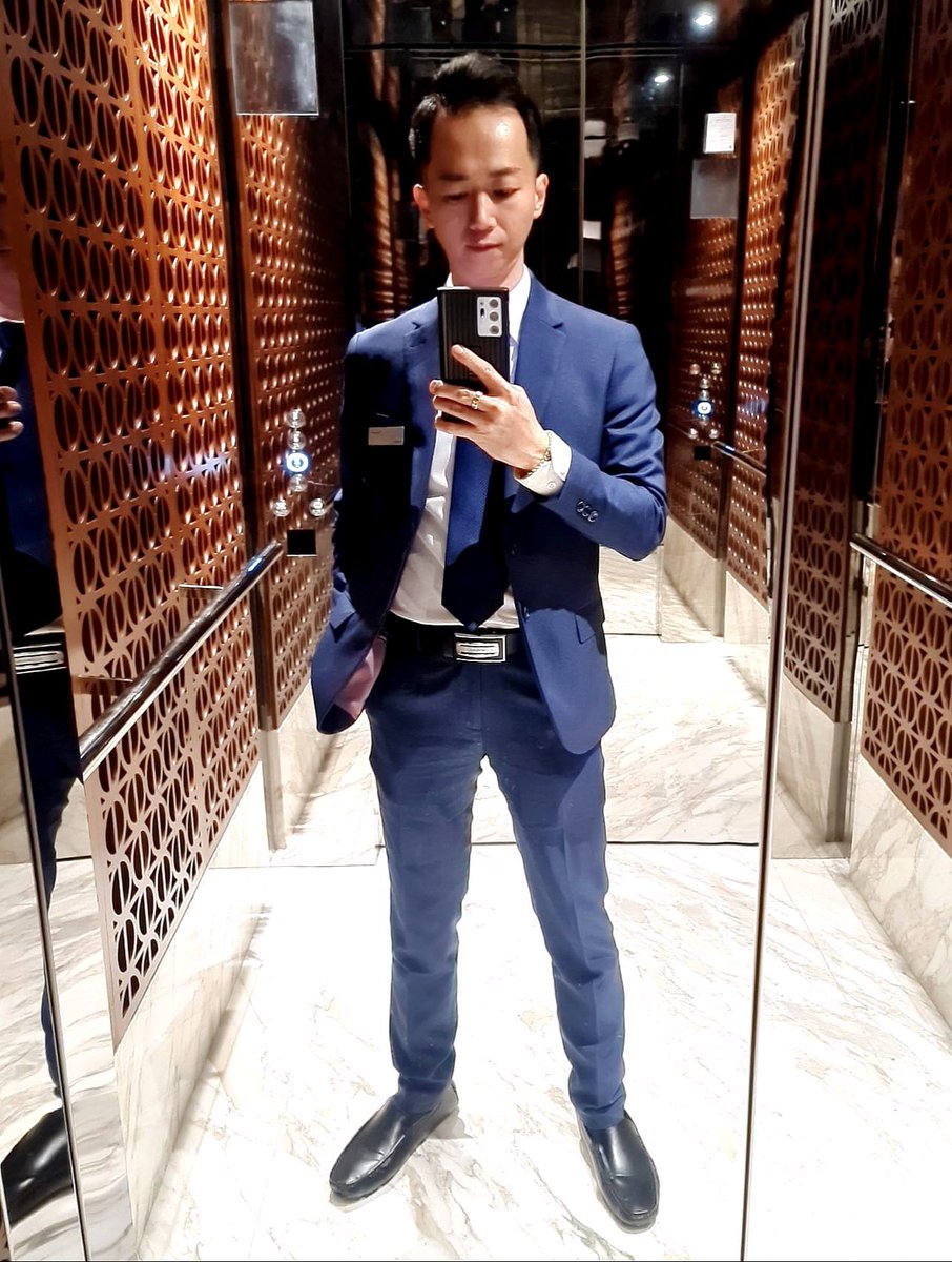 Only great minds can afford a simple style.