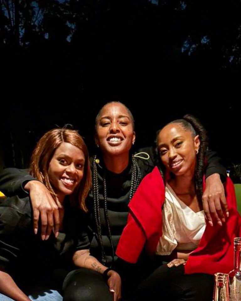 iRIPpodcast's tweet photo. It's been so great having Kwambox on our rotating seat at #iRIP - let's show her some love as she moves on to her next chapter ❤️
Jules is currently in London & couldn't be a part of this #farewellepisode, but be sure to catch this raw and unfiltered convo!
#NewEpisode https://t.co/oRbRl5XiK3