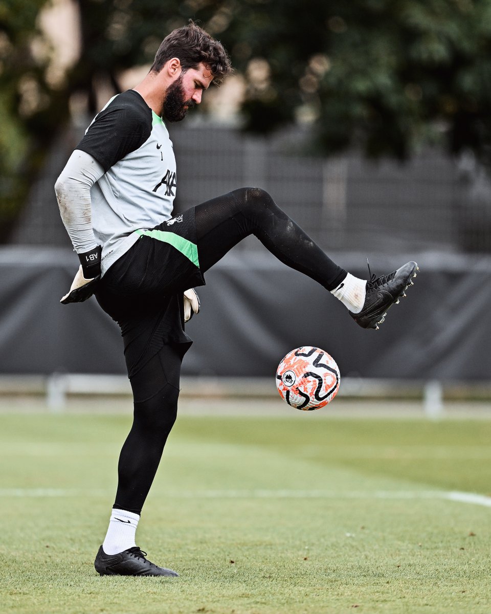 LFC's tweet photo. AB1 🪄 https://t.co/ZUXTFS8EP2
