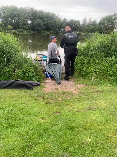 Have you got your #fishing licence?

This angler near Shardlow in #Derbyshire was legal but two others were not.

More info here👇

gov.uk/fishing-licenc…